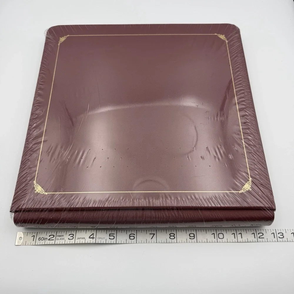 CREATIVE MEMORIES Scrapbook Album w/Pages‎ Burgundy w/ Gold Trim
